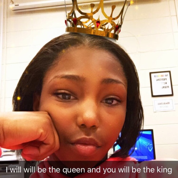 Profile Picture of Paris Paskel (@parispaskel) on Poshmark