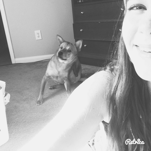 Profile Picture of Ivy Cunningham (@justinbiebs4eva) on Poshmark