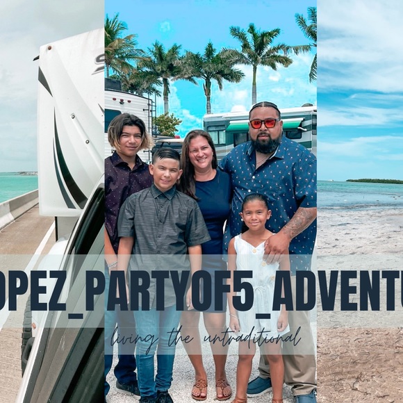 Maylenis Melian - Poshmark Profile Picture of Maylenis Melian (@lopez_partyof5) on Poshmark