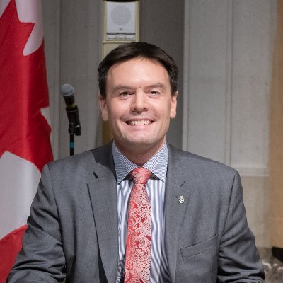 Profile Picture of Alistair MacGregor (@AMacGregor4CML) on Twitter