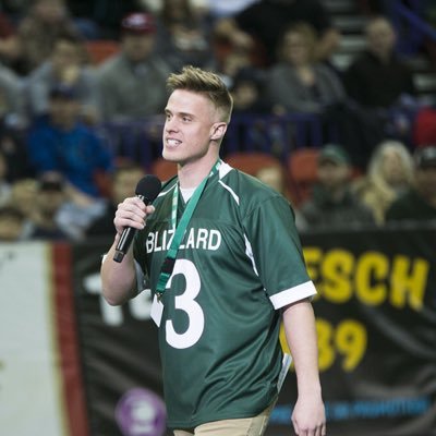 Profile Picture of Joe Carlson (@BrosephCarlson) on Twitter