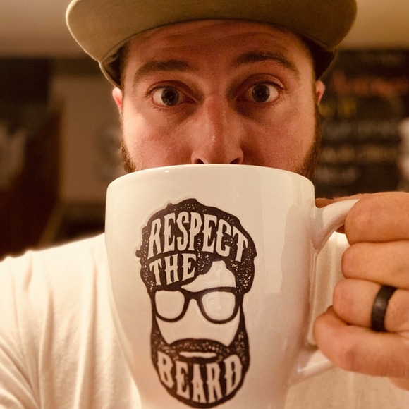 Profile Picture of Sean Steingold (@staindesign) on Poshmark