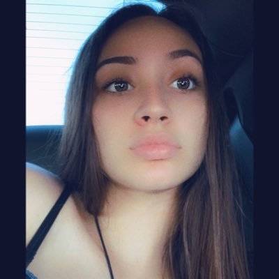 Profile Picture of Melanie Blevins (@sweet_blevins) on Twitter