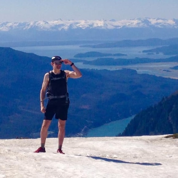 Profile Picture of Joe Liello (@shadowolf24) on Poshmark