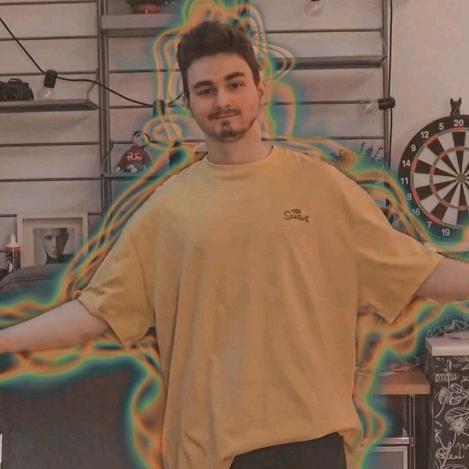 Profile Picture of corwy._ (@corwy._) on Tiktok