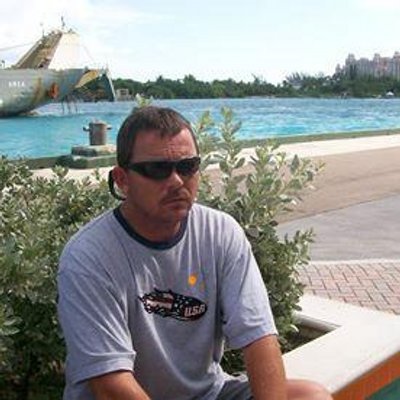 Profile Picture of Roy Pickron (@royepickron) on Twitter