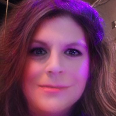 Profile Picture of  💙Lindsay  🌺Rhiannon 🤍 McBride 🌺 💙 (@LindsayRhianno1) on Twitter