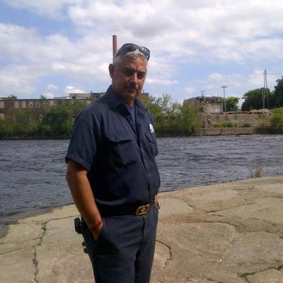 Profile Picture of Ray Silva (@slvry00) on Twitter