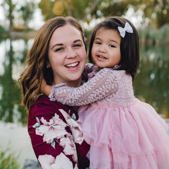 Profile Picture of Erica Finneman (@erica_adkins) on Poshmark