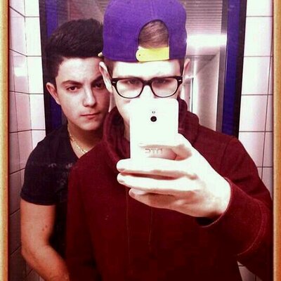 Profile Picture of Dustin Schnee (@DustinSchnee) on Twitter