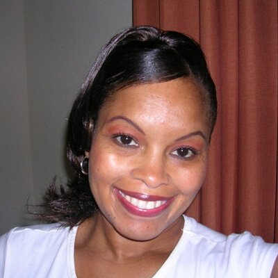 Profile Picture of Annette Hammond (@Ivyonavine1990) on Twitter