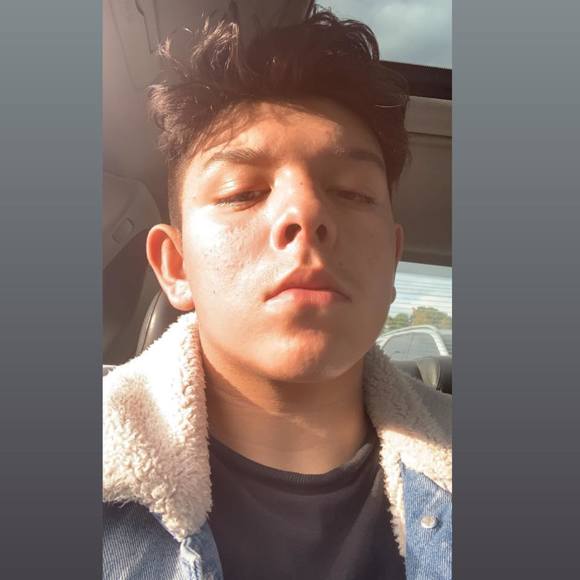 Profile Picture of Edward Delgado (@troubles18st) on Poshmark