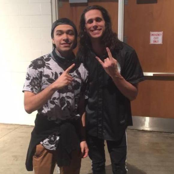 Profile Picture of Danny Rosales (@bobsaget4596) on Poshmark