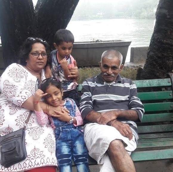 Profile Picture of Deepa Desai (@deepadesai1969) on Poshmark