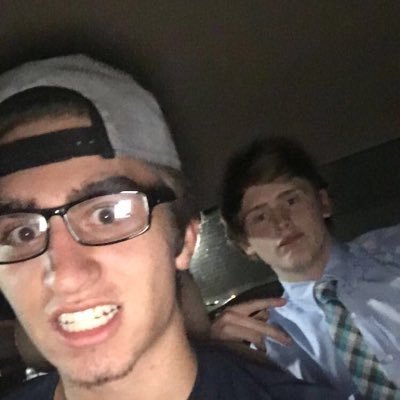 Profile Picture of Blake Monroe (@blakemonroe98) on Twitter