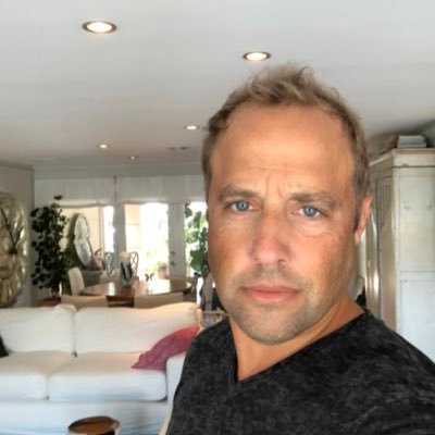 Profile Picture of Jay Beever (@BeeverJay) on Twitter