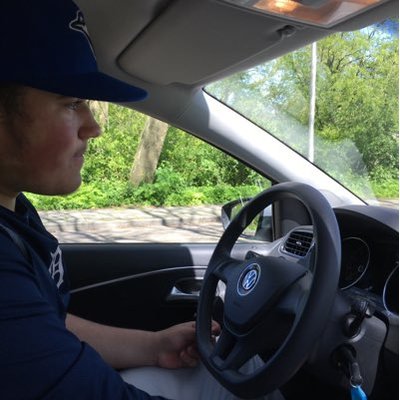 Profile Picture of D. (@DanielAxson) on Twitter