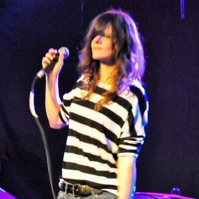 Profile Picture of Lola Dutronic (@LolaDutronic) on Twitter
