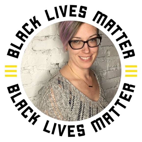 Profile Picture of Heather Matthews (@heaver24) on Poshmark