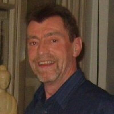 Profile Picture of Robbie May (@BobBruceHay) on Twitter