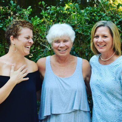 Profile Picture of Kathy Dobson (@tidegrad) on Twitter