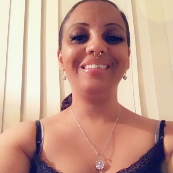 Profile Picture of Durancelo Morris (@dekemouton) on Poshmark