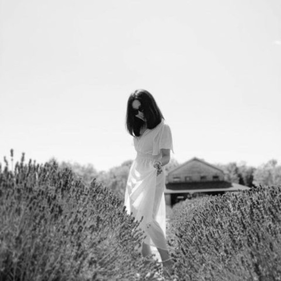 Zhao Yvonne - Poshmark Profile Picture of Zhao Yvonne (@zhaoyf521love) on Poshmark