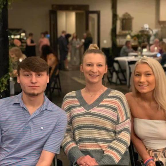 Profile Picture of Ethan Replogle (@frugal_family05) on Poshmark