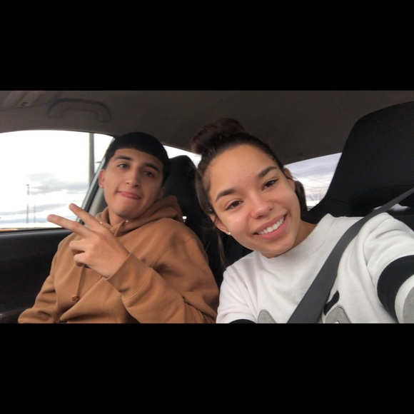 Profile Picture of Rocio Cisneros (@rociocisneros10) on Poshmark