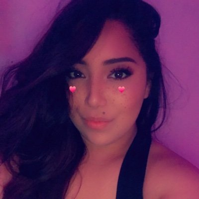 Profile Picture of Julia Pinedo (@Julia27619610) on Twitter