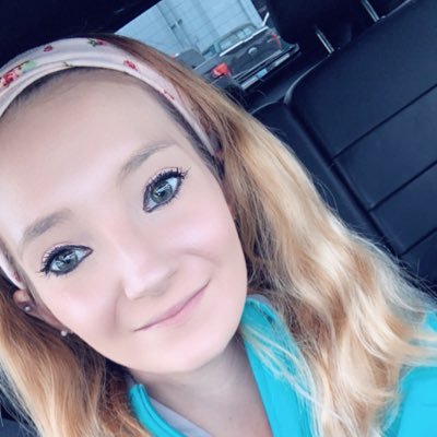 Profile Picture of Haley Jalbert (@haljal109) on Twitter