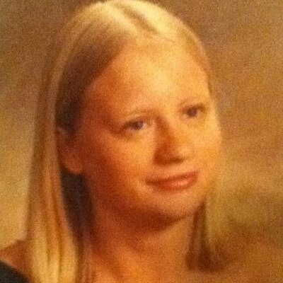 Profile Picture of Ami Dick (@paramore1187) on Twitter