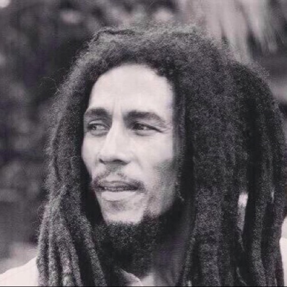 Profile Picture of Chris Rivas (@lormurda) on Poshmark