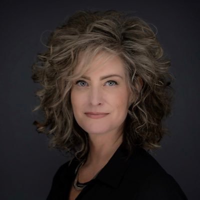 Profile Photo of Julie Adams (@adamsteaching) on Twitter