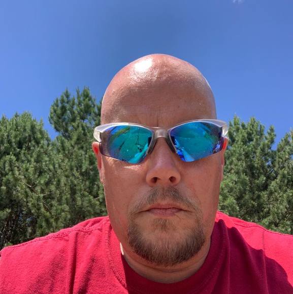 Profile Picture of Jason Meyer (@jason_meyer) on Poshmark
