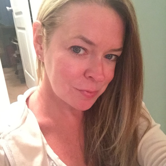 Profile Picture of Megan Felicetta (@megan0506) on Poshmark