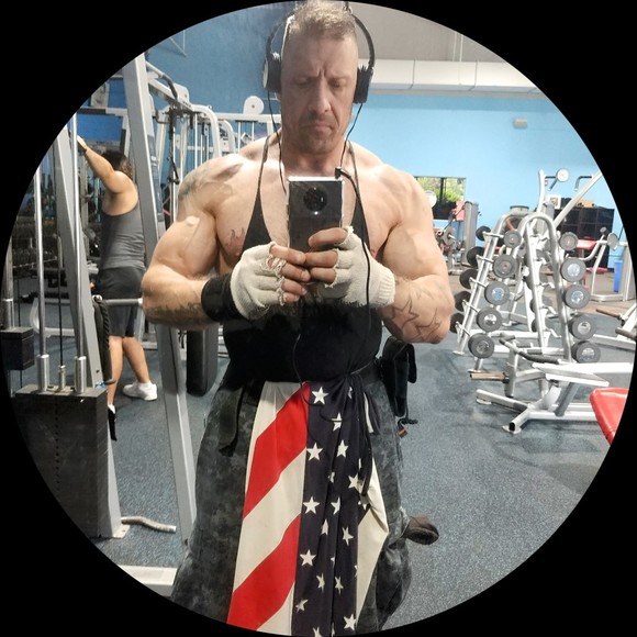 Profile Picture of Mike Fish (@mikeyfish2012) on Poshmark