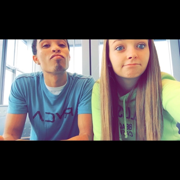 Adreanna Jones - Poshmark Profile Picture of Adreanna Jones (@adreanna_jones) on Poshmark