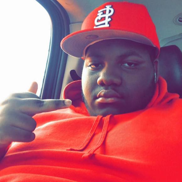 Profile Picture of Andre Massey (@bugsbunny77) on Poshmark