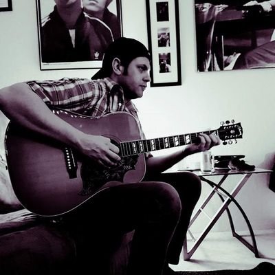 Profile Picture of Aaron Cousins (@AaronCousins14) on Twitter