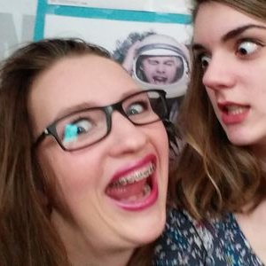 Profile Picture of Hannah And Shawna (@inapproprococo) on Twitter