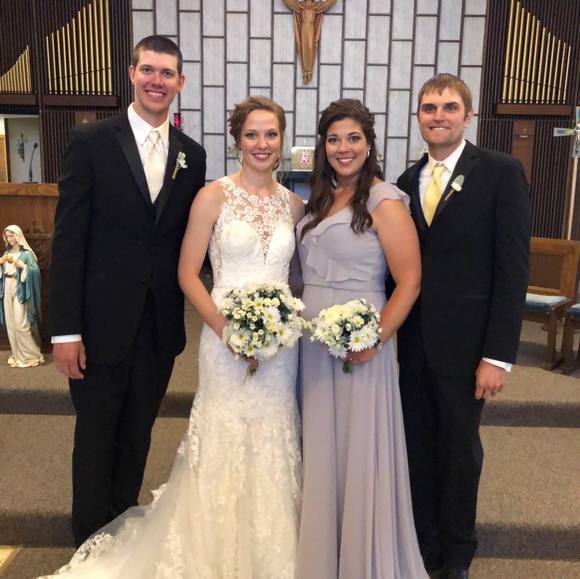 Profile Picture of Stephanie Adix (@adixstephan) on Poshmark