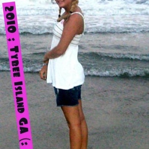 Profile Picture of Trisha Hamrick (@trizody) on Myspace