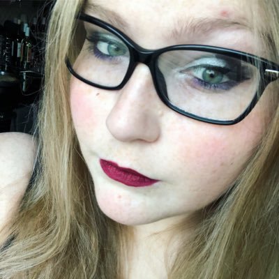 Profile Picture of Hilary Hines (@RaveGates17) on Twitter