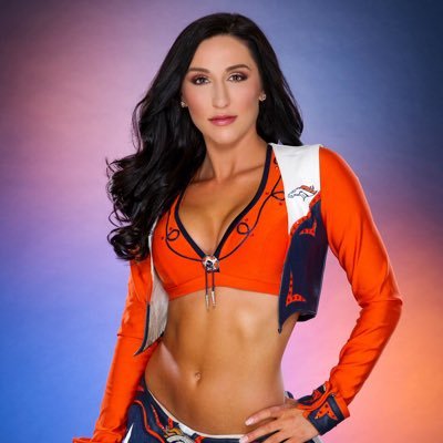 Profile Picture of DBC Hailey Jo (@DBC_HaileyJo) on Twitter