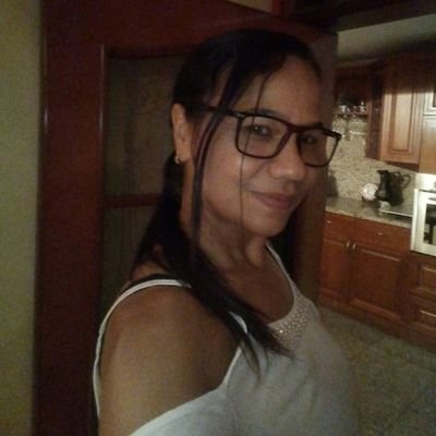 Profile Picture of Liliana Arrieta (@larrieta1) on Twitter