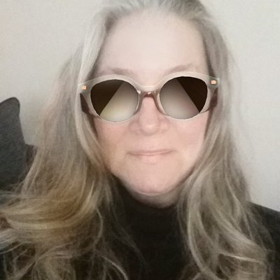 Profile Picture of Kim Edmunds (@edmunds_kim) on Twitter