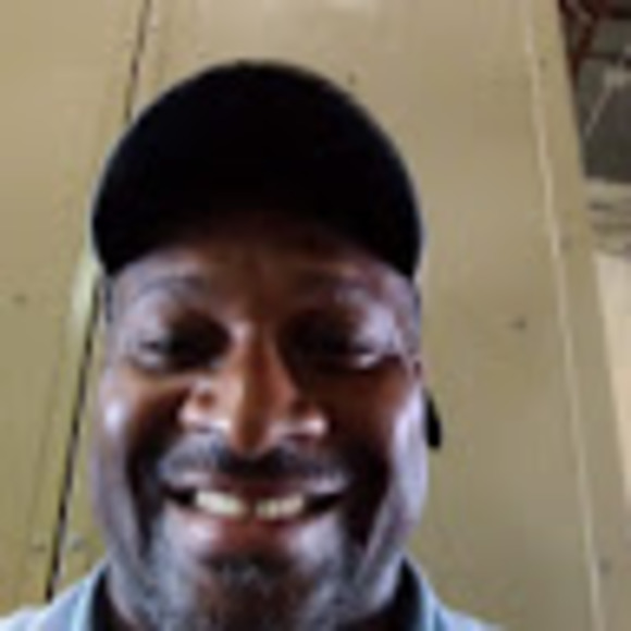 Elliott Marshall - Poshmark Profile Picture of Elliott Marshall (@elliott9351) on Poshmark