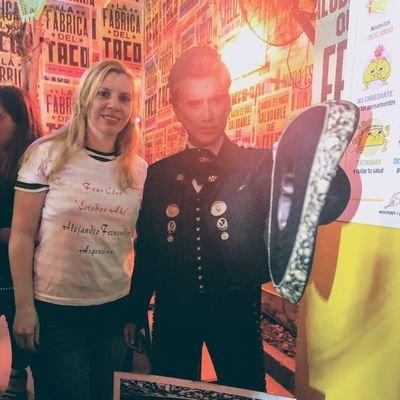 Profile Picture of Lorena Pinto (@lorenapasteler1) on Twitter