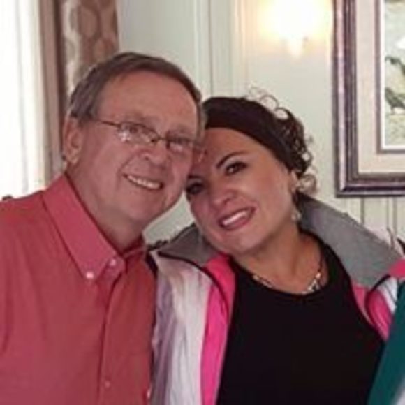 Profile Picture of C thomas Becker (@cbecker9) on Poshmark